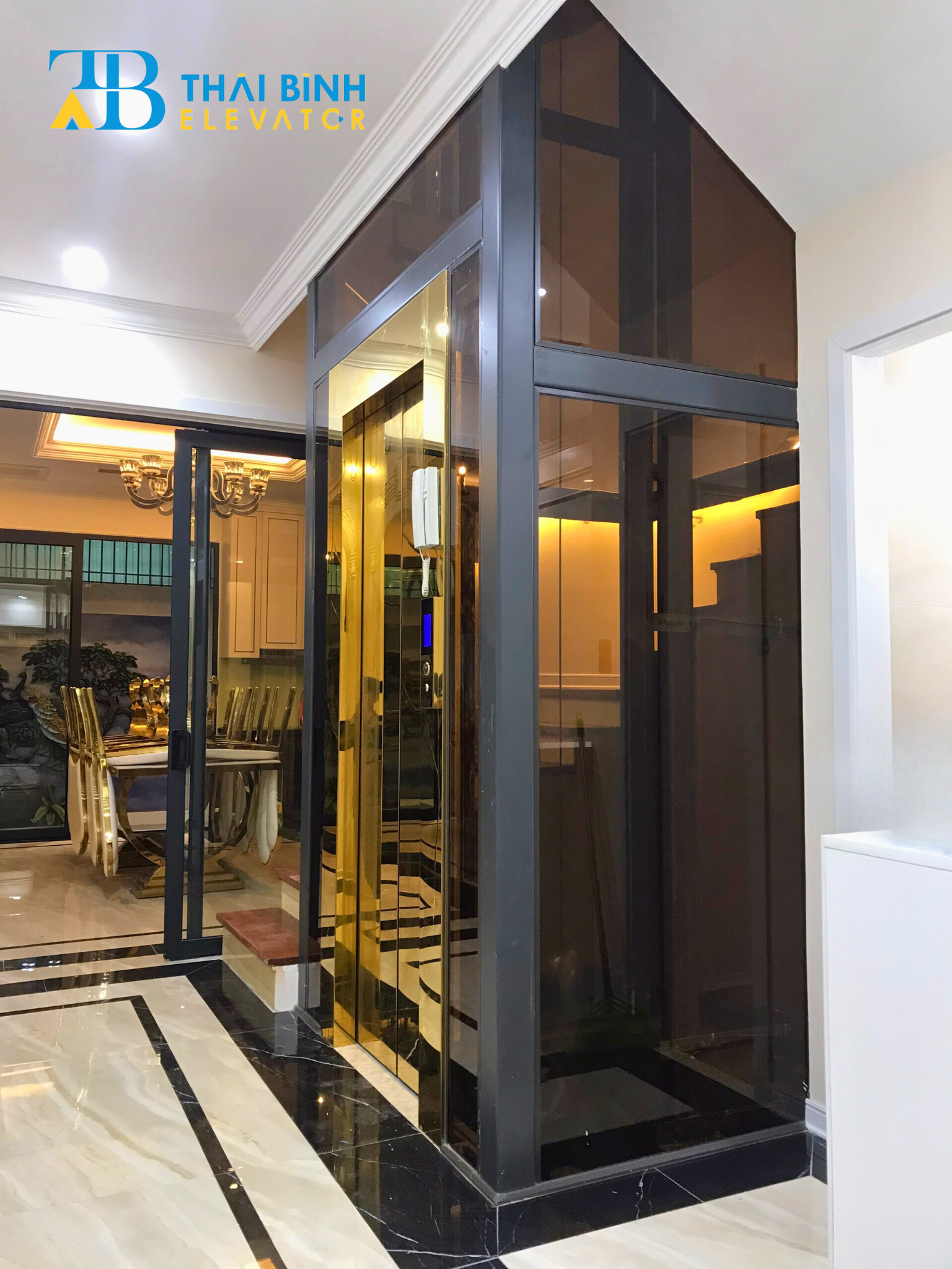 Bàn giao thang máy gia đình cho khách hàng tại Đặng Kim Nở Lê Chân